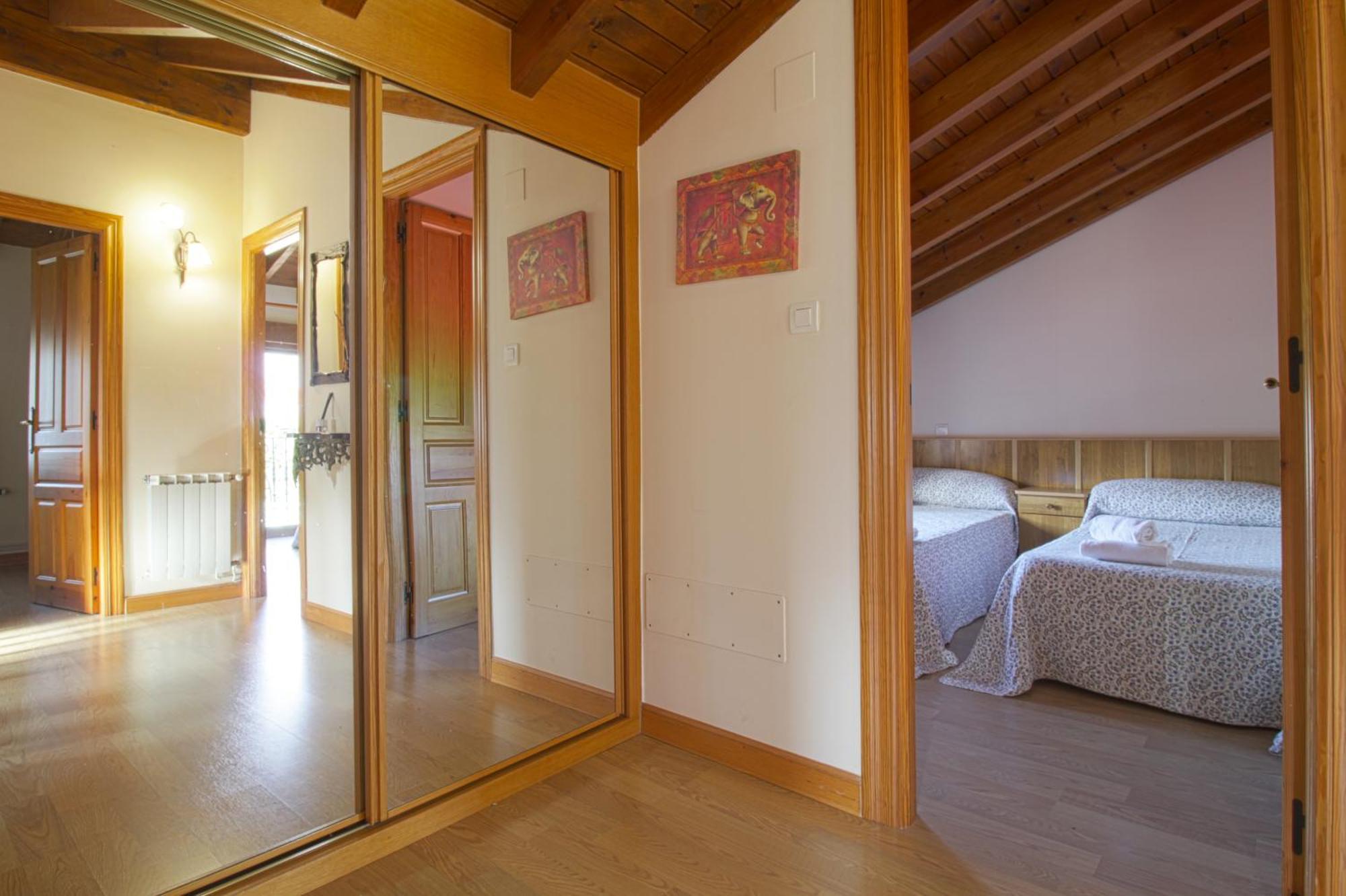 La Senda Escogida Holiday home Torrelavega